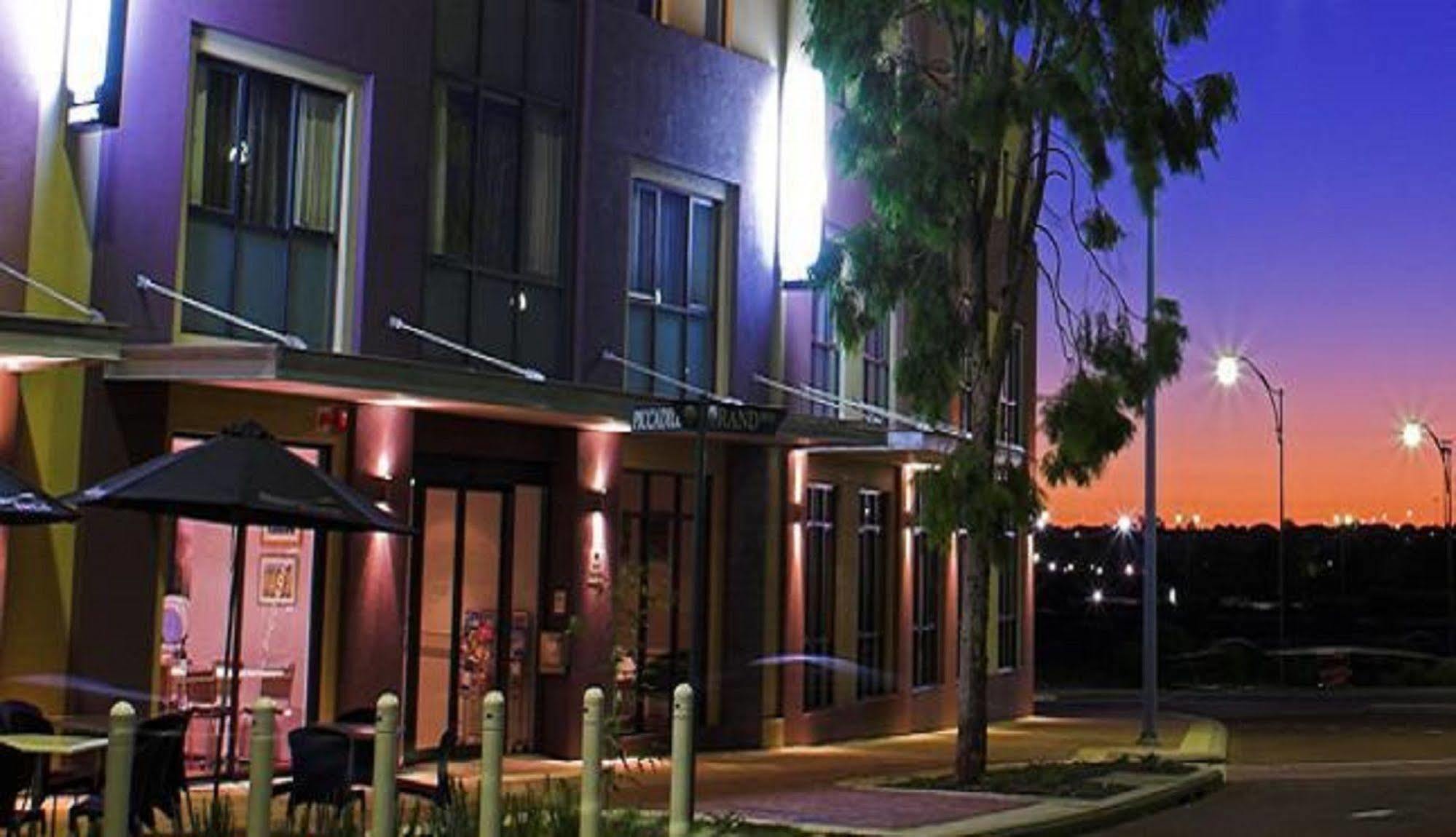 Joondalup City Hotel Perth Eksteriør billede