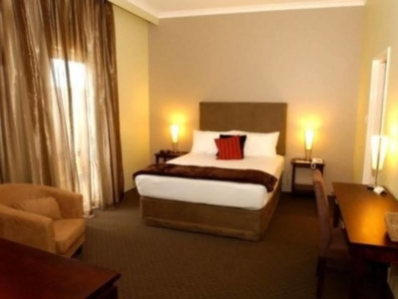 Joondalup City Hotel Perth Eksteriør billede