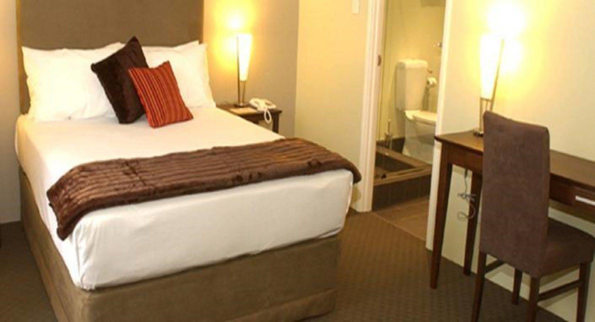 Joondalup City Hotel Perth Eksteriør billede